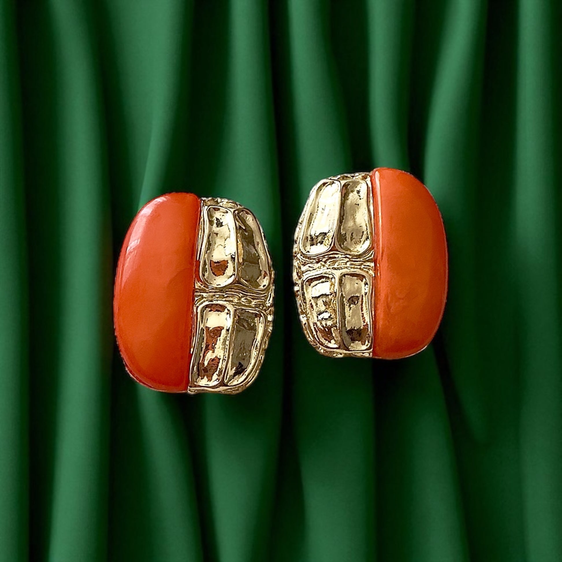 Turunce ve gold detay küpe ✨