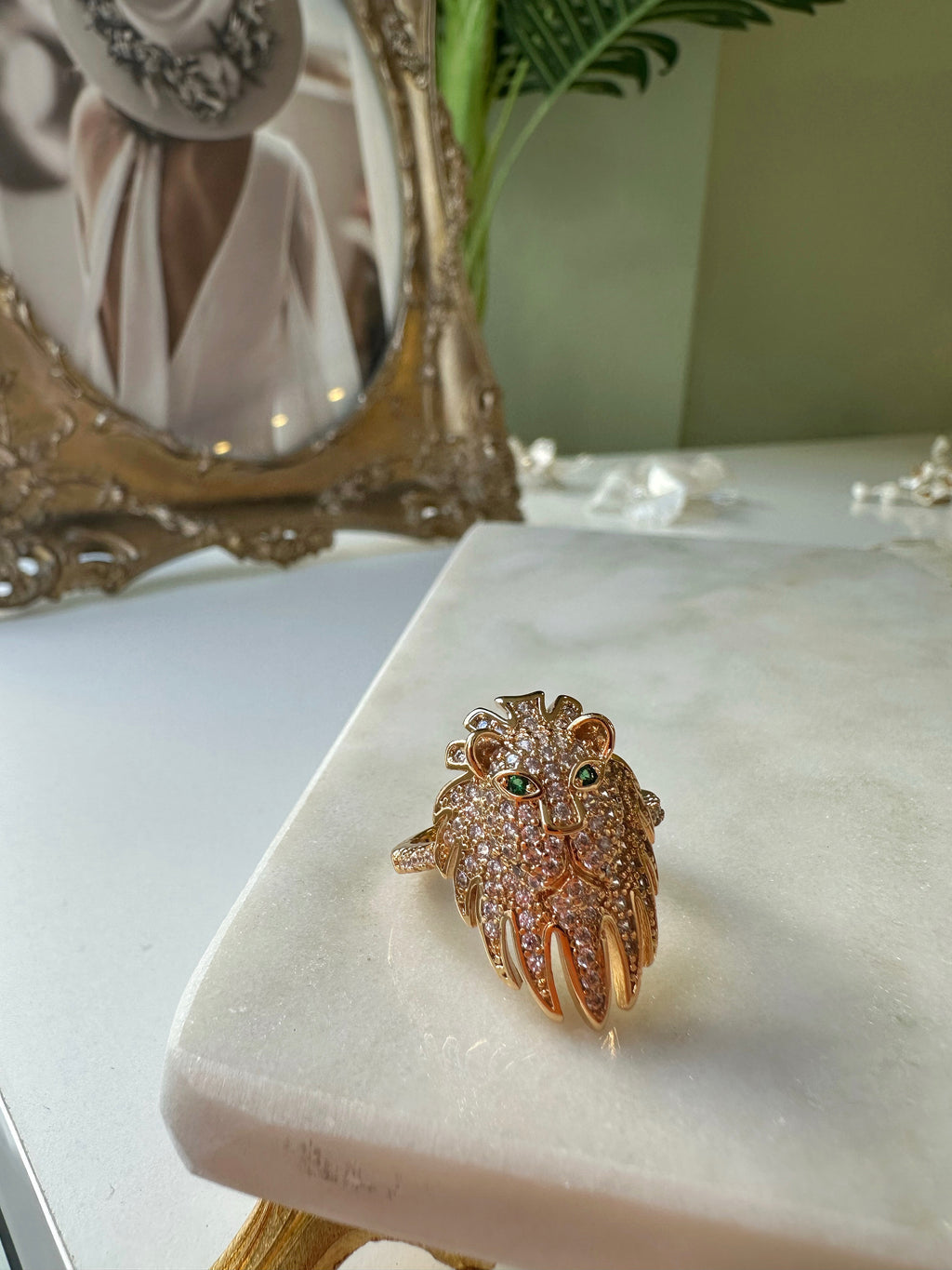 Aslan yüzü detaylı ayarlanabilir yüzük