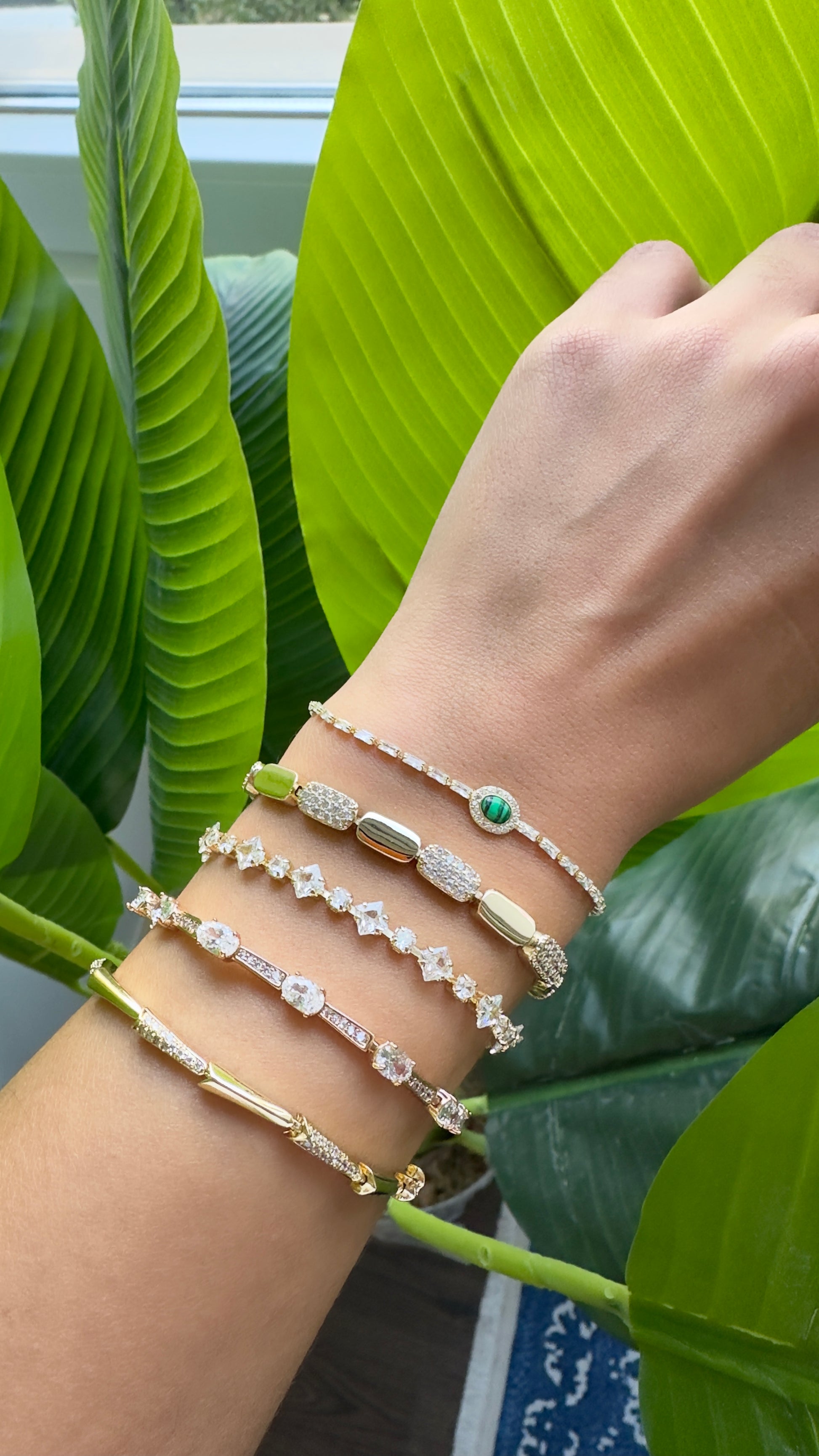 Taşlı & sade dikdörtgen görünümlü bileklik ✨