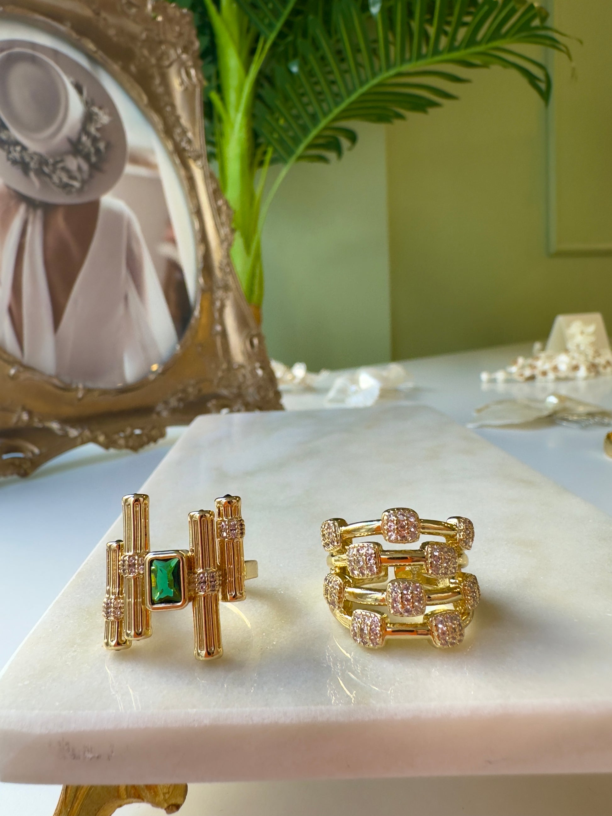 6 taşlı ayarlanabilir gold yüzük