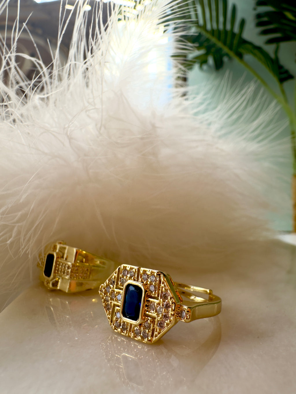 Lacivert taş detaylı ayarlanabilir gold yüzük