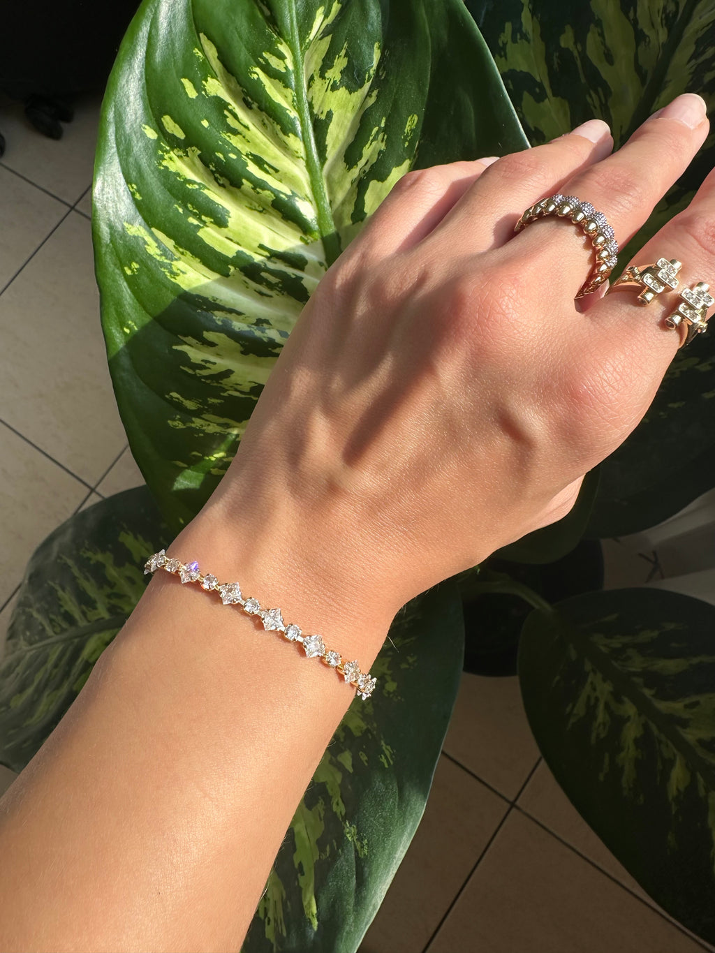 Küçük taş detaylı bileklik ✨